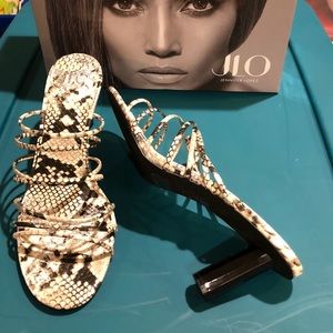 NIB size 11M Radinka heels by JLO